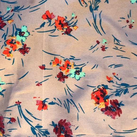 Floral Lilac Dress by American Rag w. Pockets - Picture 7 of 8